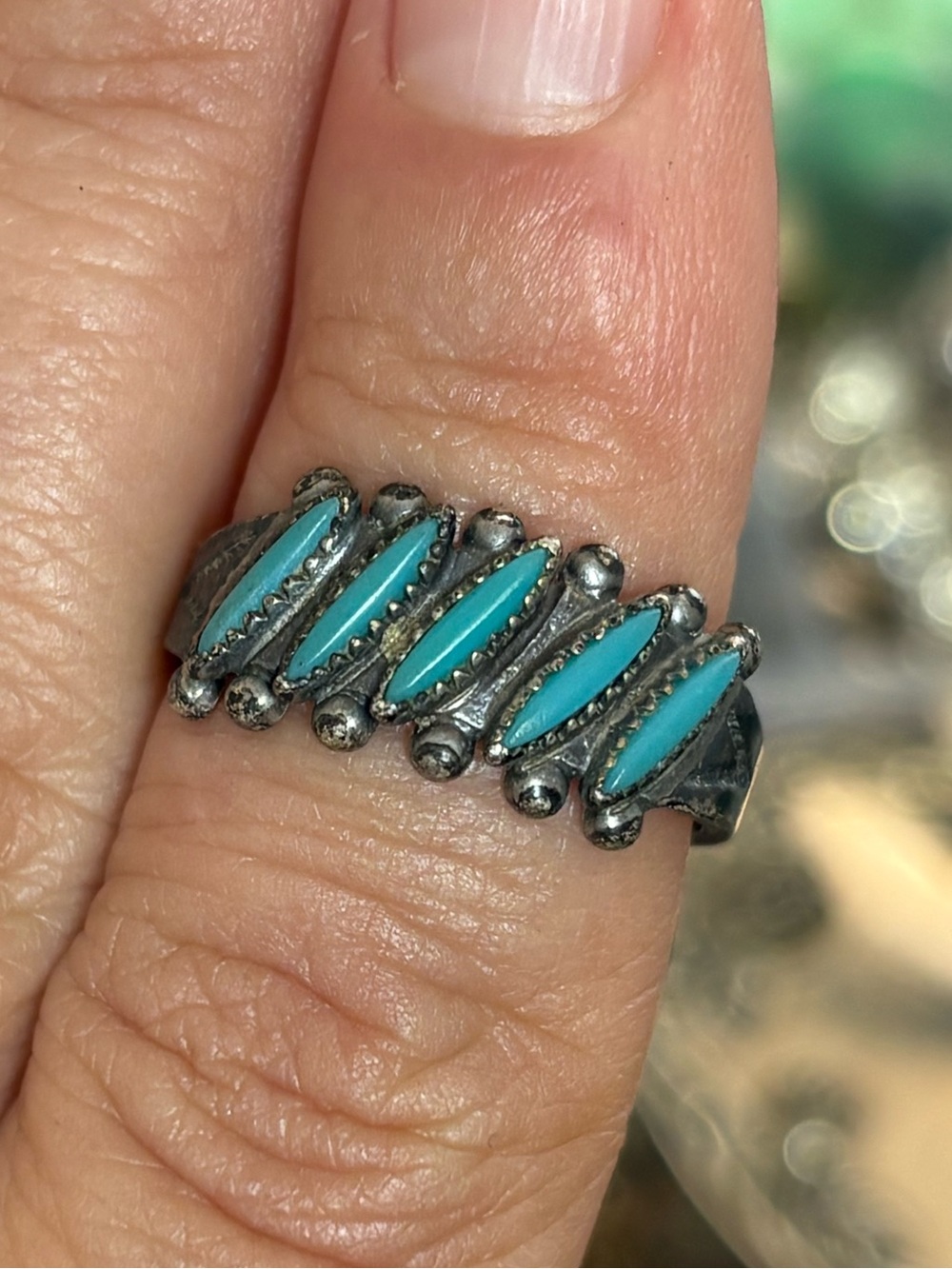 Zuni Vintage Sterling Silver Turquoise Needlepoint  Multi-Stone Row Ring